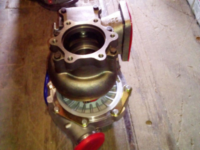 Турбина (Турбокомпрессор) GT40 YC6M YUCHAI (ЮЧАЙ) M4200-1118100-135 фото 1 Череповец