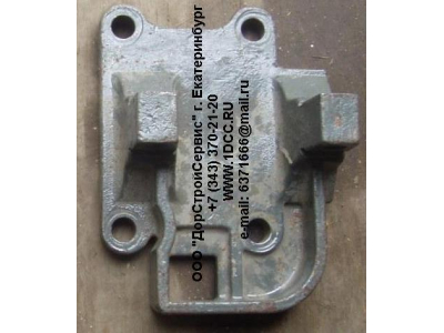 Кронштейн крепления реактивной тяги к заднему мосту большой правый H HOWO (ХОВО) AZ9725520293 фото 1 Череповец